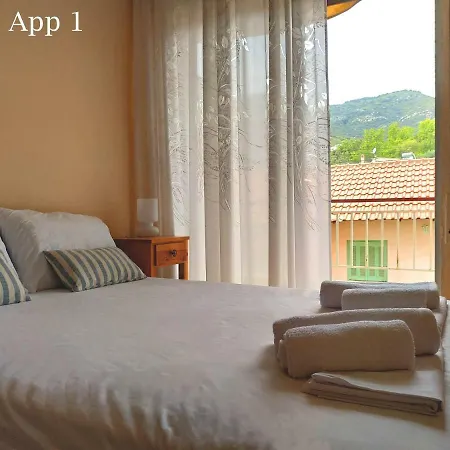 Iolys App Apartamento